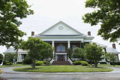 Inspiration for a timeless home design remodel in Other