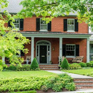 Front House Entryway