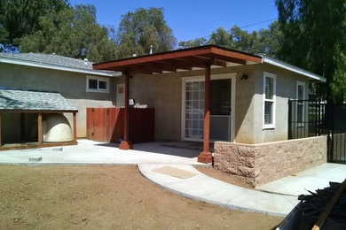 Example of a classic exterior home design in San Diego