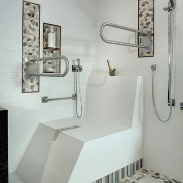 Nevada City Freedom Bath-Drop Down Support Bars in addition to fixed Support Bar