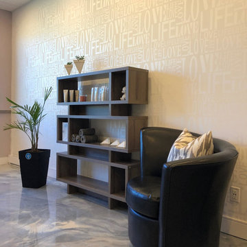 Commercial Space- Tip&Toes Beauty Salon