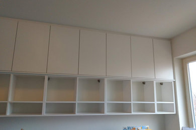 Modernes Arbeitszimmer in Stuttgart