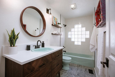 Inspiration for a contemporary bathroom remodel in Albuquerque