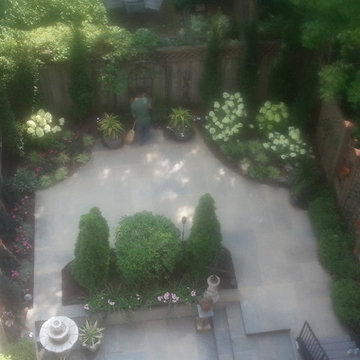 Upscale Lincoln Park