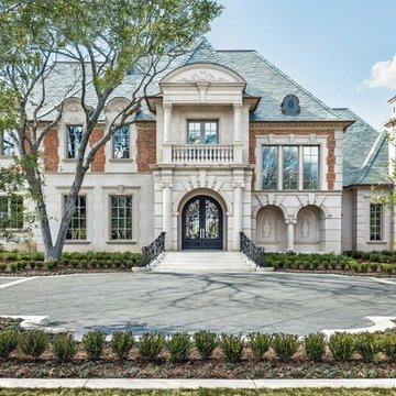 Strait Lane Home