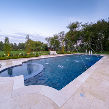 Barrington Hills, IL Scalloped Edge Pool with Round Hot Tub and Sunshelf