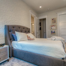 Whitney' Room