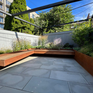 Sunset Park Family Garden