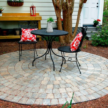 Round Patio - Azalea Garden Tour 2019