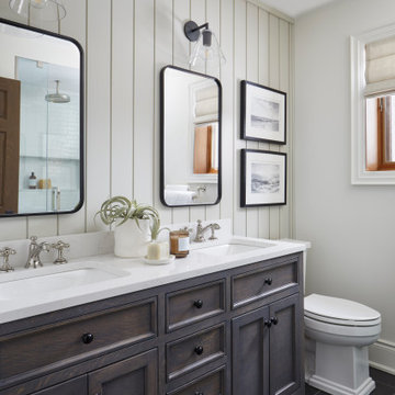 Bathroom - Guest