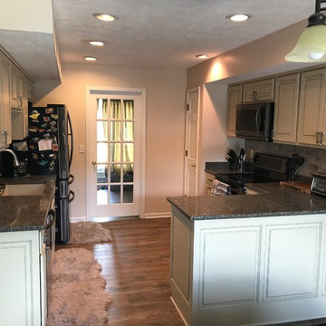 Amish Custom Cabinetry-Antique White with Gray Flood Glaze