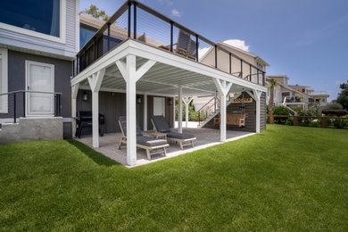Inspiration for a contemporary porch remodel in Charleston