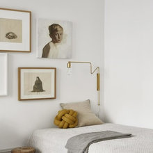 Ezra Room - furnishing/lighting/curtaining
