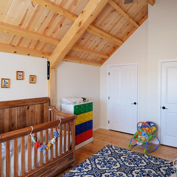Acreage Barn Home in Iowa
