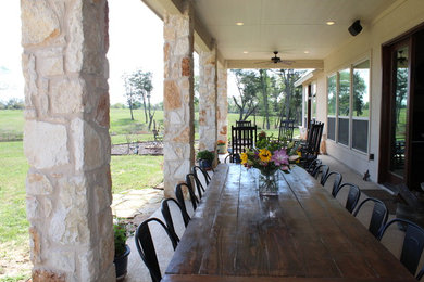Deck photo in Houston