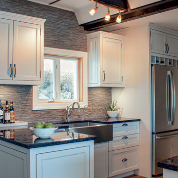Kitchen White at Macaza