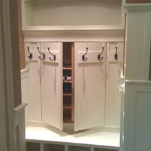 "Mudroom" built in