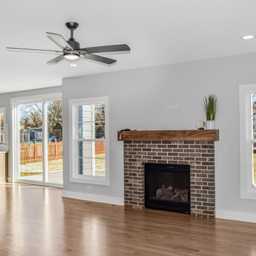 Custom Modern Farmhouse | Wilding Pointe Plainfield, IL