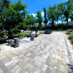 Interlocking pavers