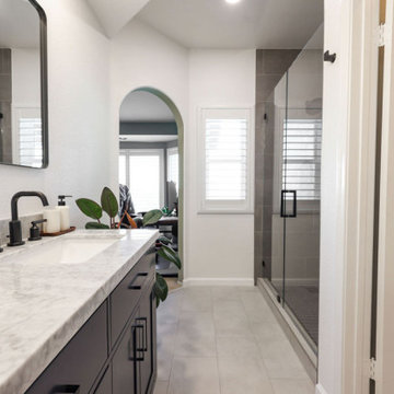 Master Bathroom - Blue Tranquil
