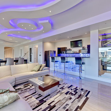 Walk-out Basement Lounge / Sitting Area