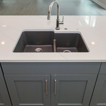 Modified Parker IV with Full In-Law Suite and Kitchenette | Naperville, IL