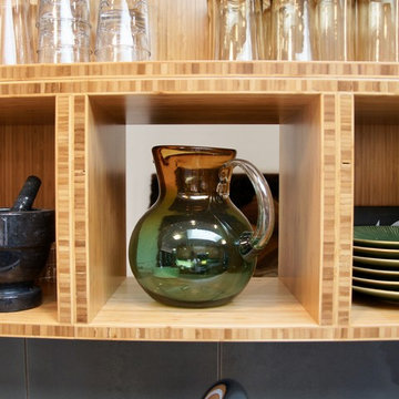 Display shelves