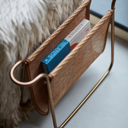 REDMERE HALL - Magazine Racks