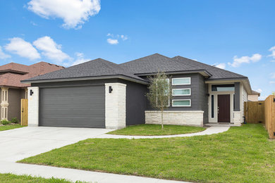 Inspiration for a modern exterior home remodel in Austin