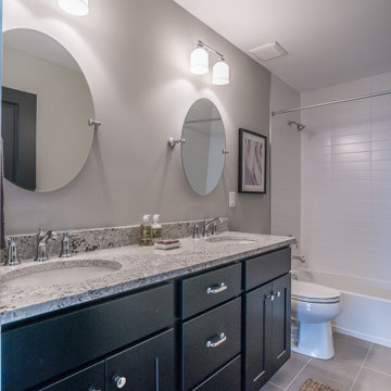 Beautiful Reversed Build in Glendale, MO