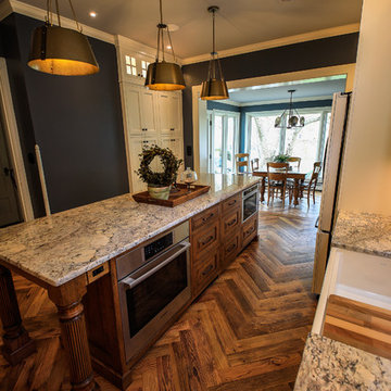 South Ashland Kitchen & Breakfast Nook