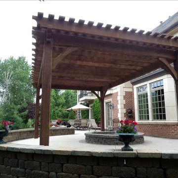 Traditional Home Adds Comfortable Timber Frame Pergola Shade