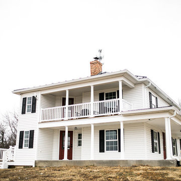 Renovated FarmHouse in Winchester