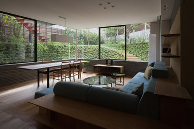 Photo of a modern living room in Yokohama.