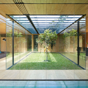 CASA INOUT