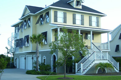 Inspiration for an exterior home remodel in Charleston
