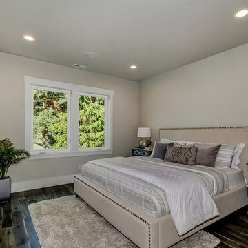 Urban Bellevue Transitional Farmhouse