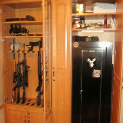 Gun cabinet and office - Products