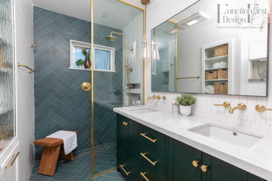 Inspiration for a contemporary bathroom remodel in Las Vegas