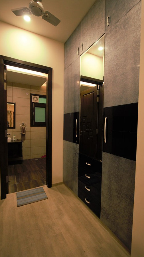 Parent's Bedroom Dressing room
