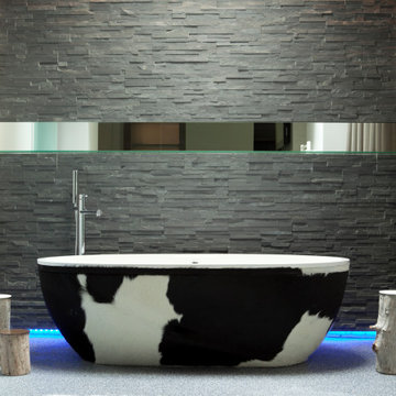 FREESTANDING COW SKIN BATHTUB - PS-AQM-ST1-ANIM