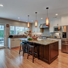 1645 Waverly