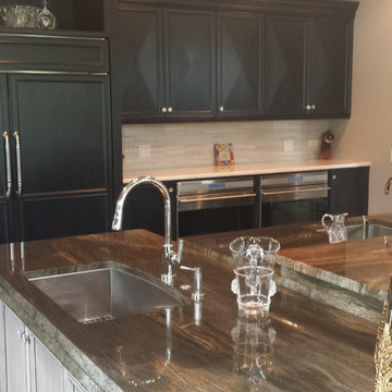 Kitchen Island Two Tone Countertops Quartzite