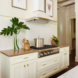 Wellborn Cabinet's Premier Series and ColorInspire Program - Kitchen Cabinetry