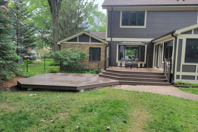 2021 Glenview Lake county Illinois Azek Deck With Wesbury Railing