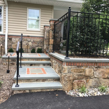 Front and Side Yard Entrance Gardens in Reisterstown