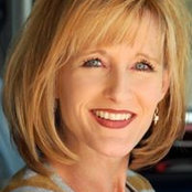 Heather James's photo