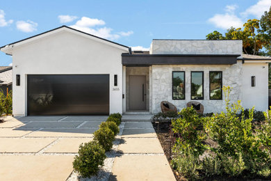 Inspiration for a contemporary home design remodel in Los Angeles