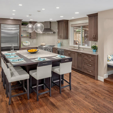 Open Kitchen - Entertainment Zone