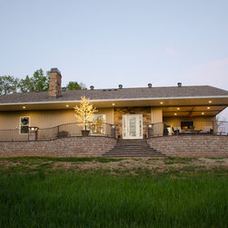 Outdoor Living Space - Landscaping Stones And Pavers